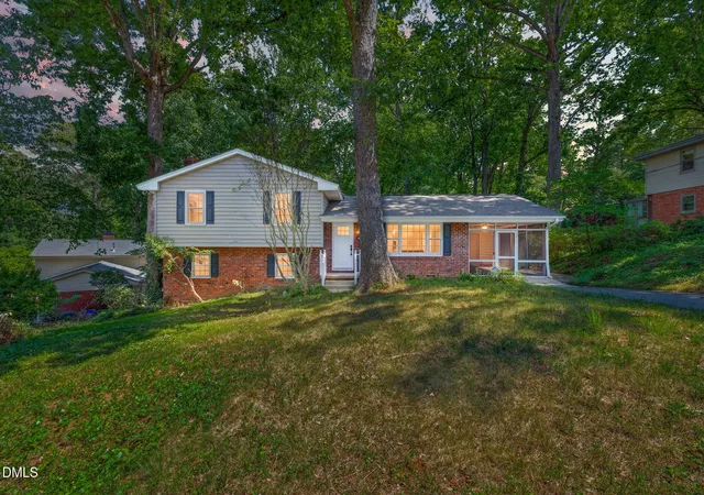 Photo 2 of Single family home for sale at 3304 Julian Dr, Raleigh, NC 27604 | MLS# 10183073 | Listing updated on 2026-09-08
