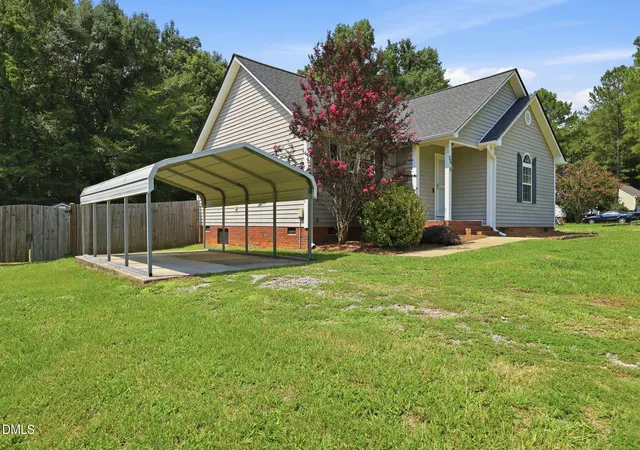 Photo 2 of Sale Pending at 96 Shire Ct, Zebulon, NC 27597 | MLS# 10183646 | Listing updated on 2026-08-16