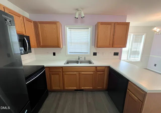 Photo 2 of Sale Pending at 5805 Seward Dr, Knightdale, NC 27545 | MLS# 10185900 | Listing updated on 2026-08-26
