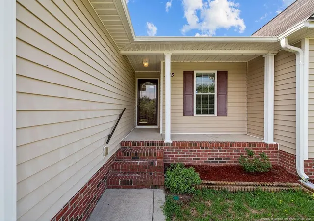 Photo 2 of Single family home for sale at 1413 Snowy Egret Dr, Fayetteville, NC 28306 | MLS# 766667 | Listing updated on 2026-10-05