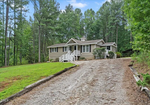 2nd image of 1379 Briggs Rd, Henderson, NC 27537 | MLS# 10182924