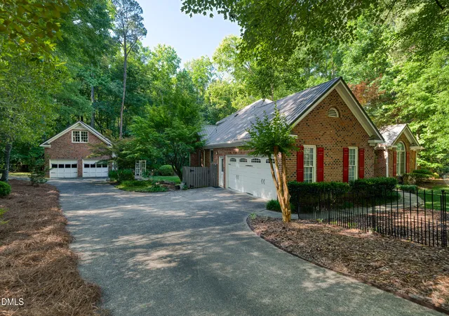 2nd image of 4029 Country Village Dr, Raleigh, NC 27606 | MLS# 10187390