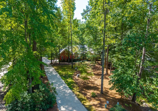 Photo 4 of Sale Pending at 4029 Country Village Dr, Raleigh, NC 27606 | MLS# 10187390 | Listing updated on 2026-10-06