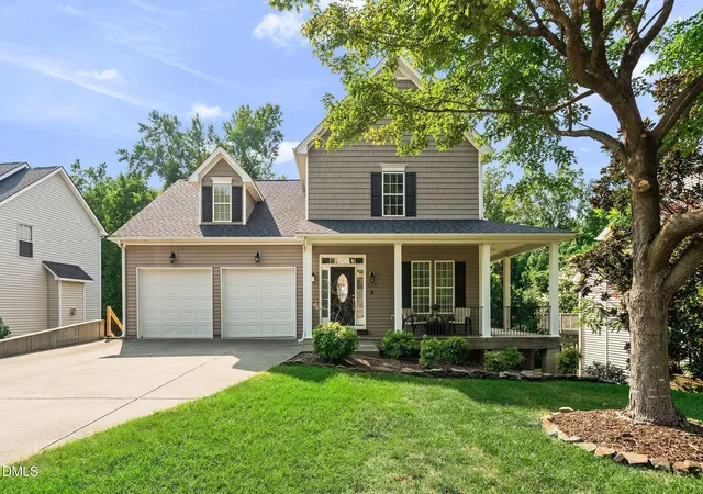 Photo 3 of Single family home for sale at 516 Deacon Ridge St, Wake Forest, NC 27587 | MLS# 10183647 | Listing updated on 2026-10-26