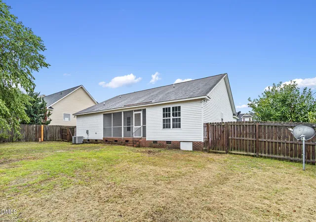 Photo 30 of Single family home for sale at 1466 Thoroughbred Trl, Parkton, NC 28371 | MLS# 10182940 | Listing updated on 2026-08-31