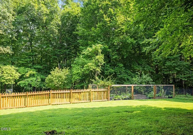 Photo 25 of Single family home for sale at 87 Danning Dr, Chapel Hill, NC 27516 | MLS# 10183281 | Listing updated on 2026-09-02