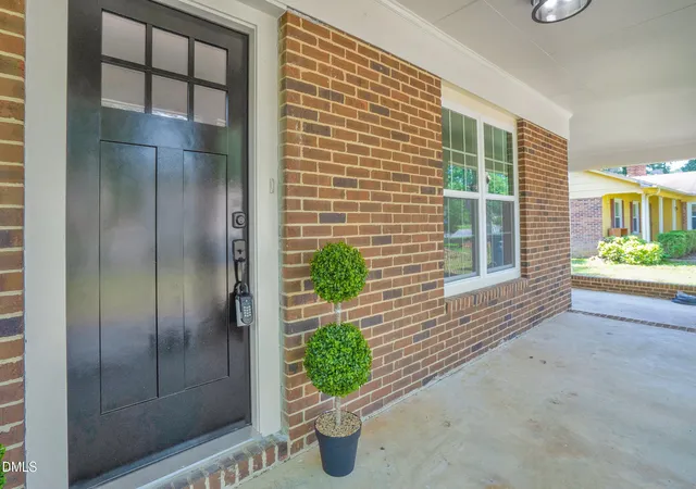 1st image of 4118 Casa St, Durham, NC 27704 | MLS# 10183202