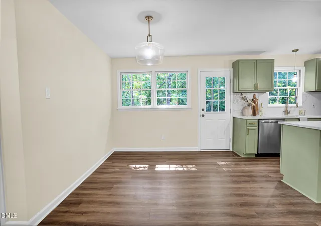 3rd image of 4118 Casa St, Durham, NC 27704 | MLS# 10183202