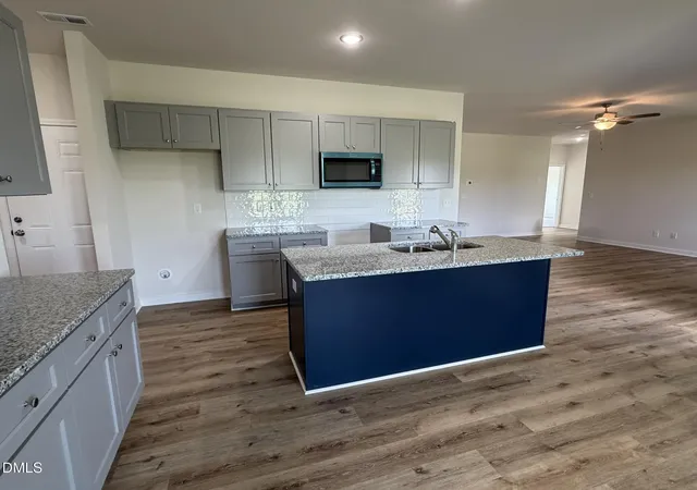 Photo 4 of Single family home for sale at 101 Barbour's Pl Dr, Four Oaks, NC 27524 | MLS# 10187602 | Listing updated on 2026-08-20