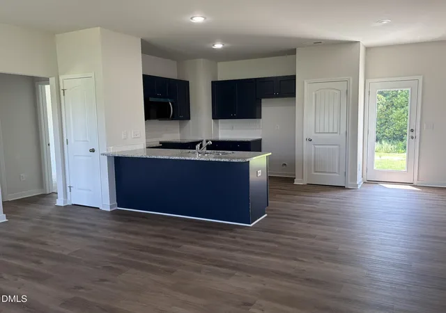 Photo 2 of Single family home for sale at 542 Barbour's Pl Dr, Four Oaks, NC 27524 | MLS# 10187569 | Listing updated on 2026-08-20