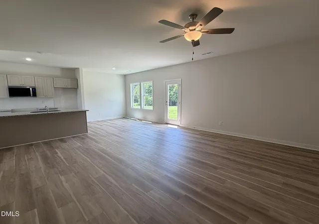 Photo 2 of Single family home for sale at 326 Barbour's Pl Dr, Four Oaks, NC 27524 | MLS# 10187617 | Listing updated on 2026-08-20
