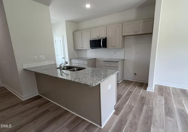 Photo 3 of Single family home for sale at 326 Barbour's Pl Dr, Four Oaks, NC 27524 | MLS# 10187617 | Listing updated on 2026-08-20