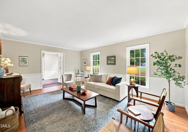 5th image of 2461 Sedgefield Dr, Chapel Hill, NC 27514 | MLS# 10183219