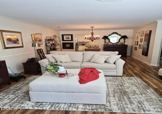 Photo 1 of Sale Pending at 3192 Morningside Dr, Raleigh, NC 27607 | MLS# 10183380 | Listing updated on 2026-08-11