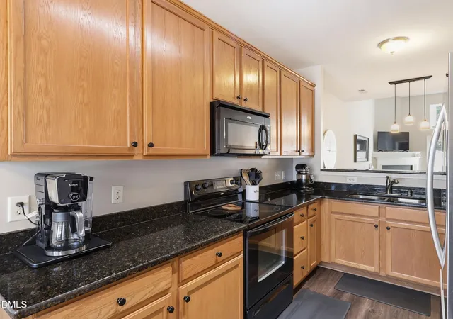 Photo 4 of Townhouse for sale at 2505 Asher View Ct, Raleigh, NC 27606 | MLS# 10183356 | Listing updated on 2026-09-15