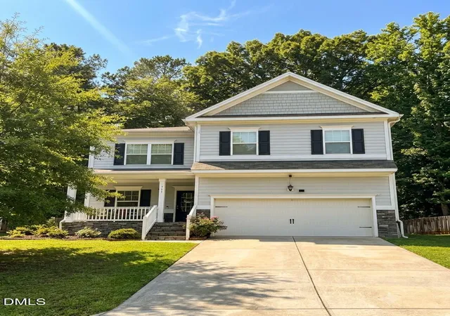 1st image of 711 Creekside Dr, Sanford, NC 27330 | MLS# 10183052