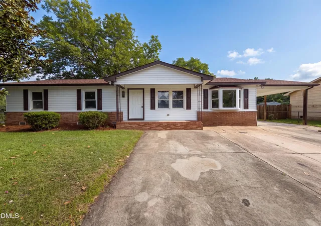 Photo 1 of Sale Pending at 316 Bighorn Dr, Fayetteville, NC 28303 | MLS# 10184233 | Listing updated on 2026-09-09