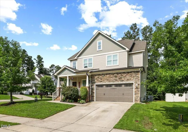 Photo 2 of Single family home for sale at 297 Hawkesburg Dr, Clayton, NC 27527 | MLS# 10183524 | Listing updated on 2026-08-31