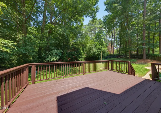 Photo 4 of Sale Pending at 5100 Wood Valley Dr, Raleigh, NC 27613 | MLS# 10183328 | Listing updated on 2026-09-11