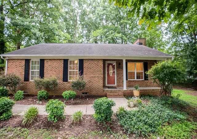 1st image of 302 Goodwin Rd, Durham, NC 27712 | MLS# 10182920