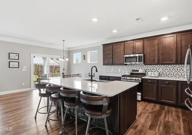 Photo 2 of Single family home for sale at 409 Glenwyck Ct, Fuquay Varina, NC 27526 | MLS# 10183527 | Listing updated on 2026-09-14