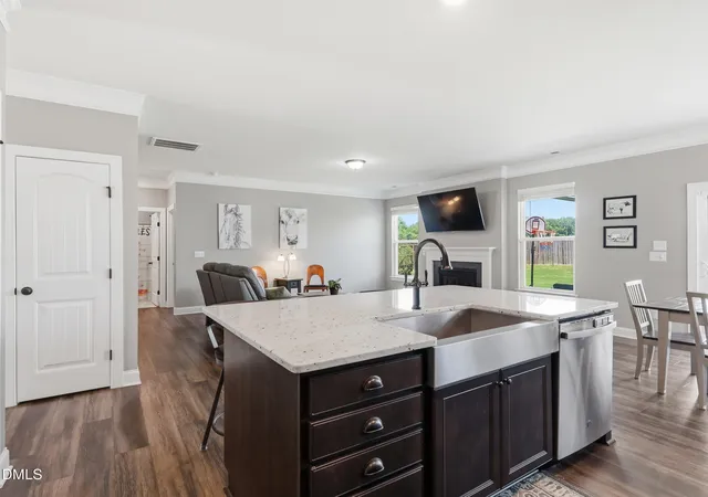 Photo 3 of Single family home for sale at 409 Glenwyck Ct, Fuquay Varina, NC 27526 | MLS# 10183527 | Listing updated on 2026-09-14