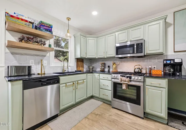 Photo 1 of Single family home for sale at 2820 Willow Ct, Raleigh, NC 27610 | MLS# 10184374 | Listing updated on 2026-09-11