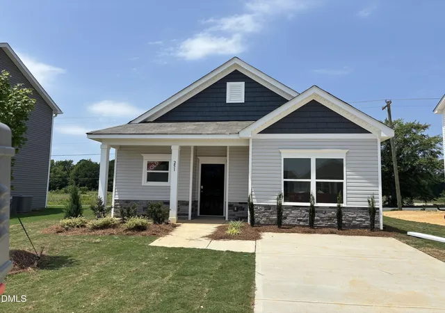 1st image of 279 Courtside Dr, Dunn, NC 28334 | MLS# 10182883