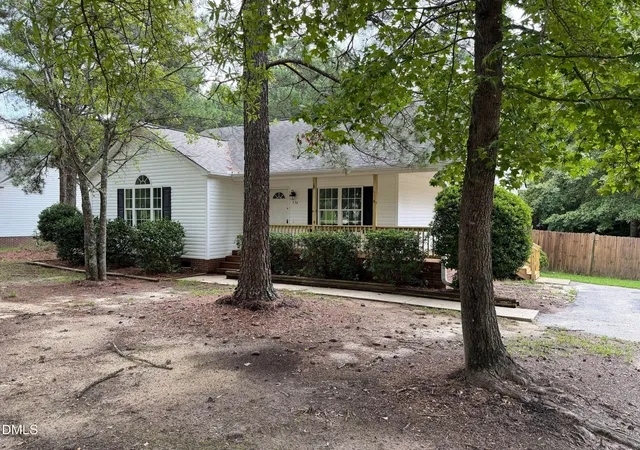 23rd image of 576 Sunray Dr, Clayton, NC 27520 | MLS# 10182880