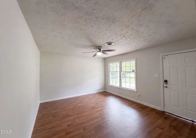 Photo 3 of Single family home for sale at 6616 Amanda Cir, Fayetteville, NC 28304 | MLS# 10182885 | Listing updated on 2026-09-04