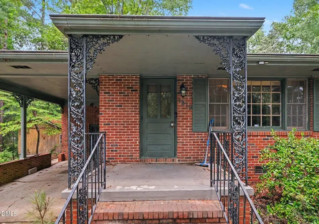 5th image of 1819 Athens Ave, Durham, NC 27707 | MLS# 10183370