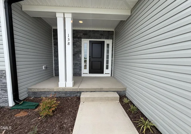 Photo 3 of Single family home for sale at 77 River Chapel Dr, Fuquay Varina, NC 27526 | MLS# 10188155 | Listing updated on 2026-09-14