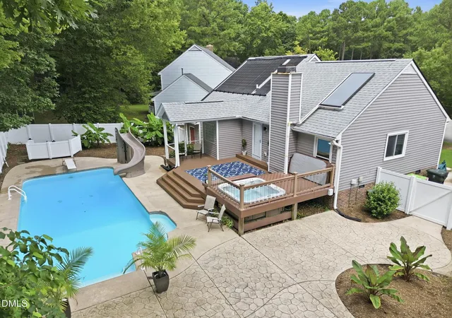 Photo 3 of Sale Pending at 8108 Bellingham Cir, Raleigh, NC 27615 | MLS# 10184632 | Listing updated on 2026-09-10