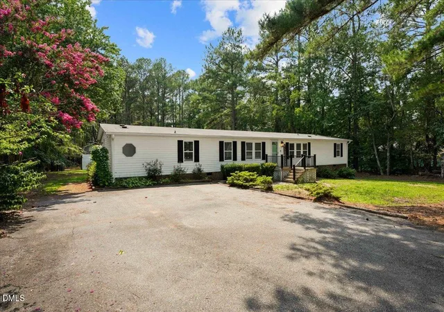 2nd image of 724 Jones Dairy Rd, Wake Forest, NC 27587 | MLS# 10183103