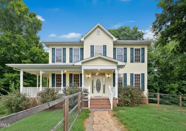 1st image of 2075 E Hitesburg Rd, Virgilina, VA 24598 | MLS# 10183732