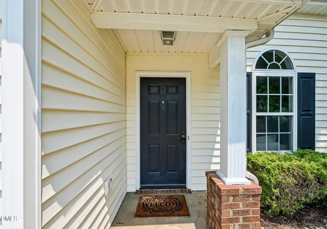 3rd image of 4616 Dolwick Dr, Durham, NC 27713 | MLS# 10183548
