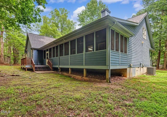 Photo 76 of Single family home for sale at 10 Sourwood Ln, Pittsboro, NC 27312 | MLS# 10183185 | Listing updated on 2026-09-02