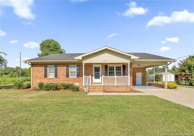 Photo 1 of Single family home for sale at 221 Old Baker Rd, Maxton, NC 28364 | MLS# 766646 | Listing updated on 2026-09-01