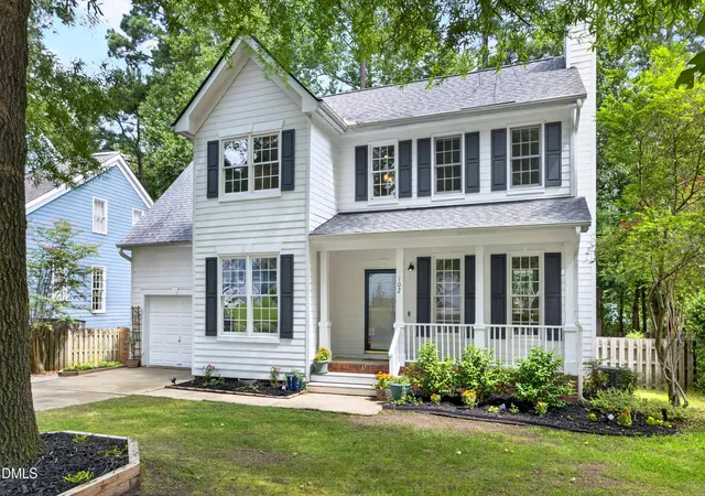 1st image of 102 Unaka Ct, Cary, NC 27519 | MLS# 10184818