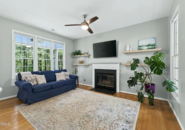 Photo 3 of Sale Pending at 102 Unaka Ct, Cary, NC 27519 | MLS# 10184818 | Listing updated on 2026-08-11