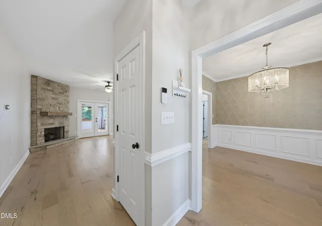 Photo 3 of Sale Pending at 330 Carolina Oaks Ave, Smithfield, NC 27577 | MLS# 10183264 | Listing updated on 2026-08-14