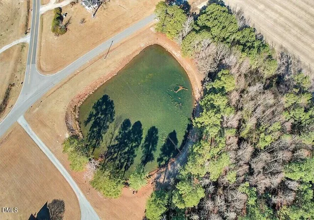 4th image of 2327 Us 701 Hwy, Four Oaks, NC 27524 | MLS# 10183929
