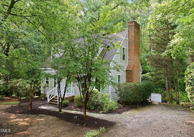 4th image of 4009 Saint Edmunds Ln, Apex, NC 27539 | MLS# 10183112