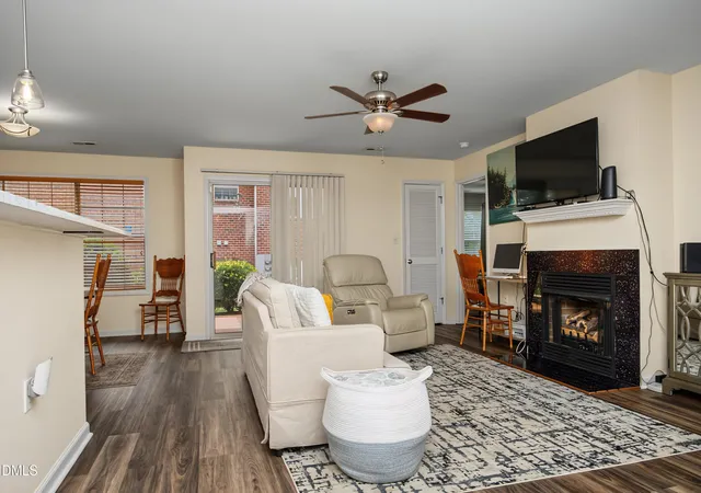 Photo 4 of Condo for sale at 1112 Renshaw Ct, Cary, NC 27518 | MLS# 10184398 | Listing updated on 2026-08-05
