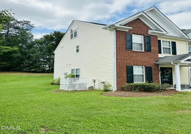 Photo 2 of Townhouse for sale at 1001 Savin Landing, Knightdale, NC 27545 | MLS# 10183205 | Listing updated on 2026-07-30