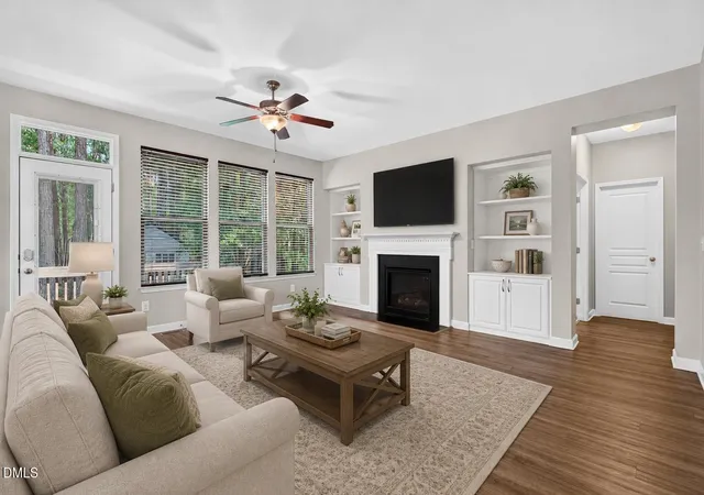 Photo 3 of Single family home for sale at 216 Magnolia Meadow Way, Holly Springs, NC 27540 | MLS# 10183268 | Listing updated on 2026-09-03