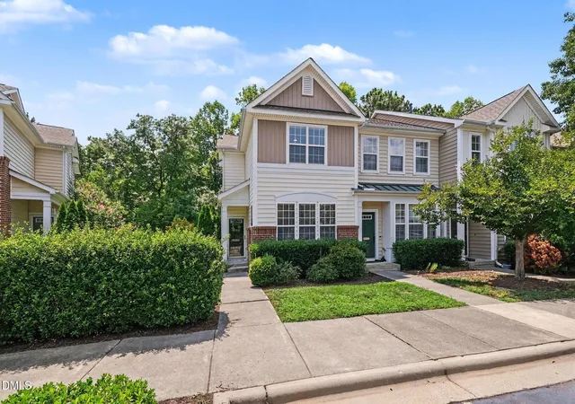 2nd image of 230 Cedar Elm Rd, Durham, NC 27713 | MLS# 10183710