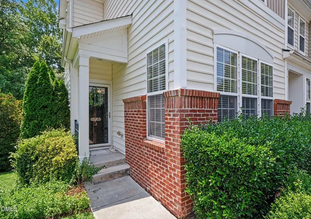 3rd image of 230 Cedar Elm Rd, Durham, NC 27713 | MLS# 10183710