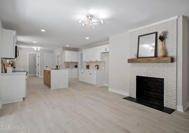 2nd image of 988 Nc 87 N, Pittsboro, NC 27312 | MLS# 10185253