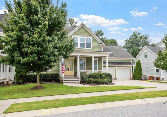 3rd image of 305 Ironcreek Pl, Apex, NC 27539 | MLS# 10183117
